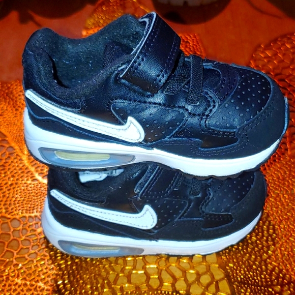 Nike Other - Nike Air Max ST toddler shoes